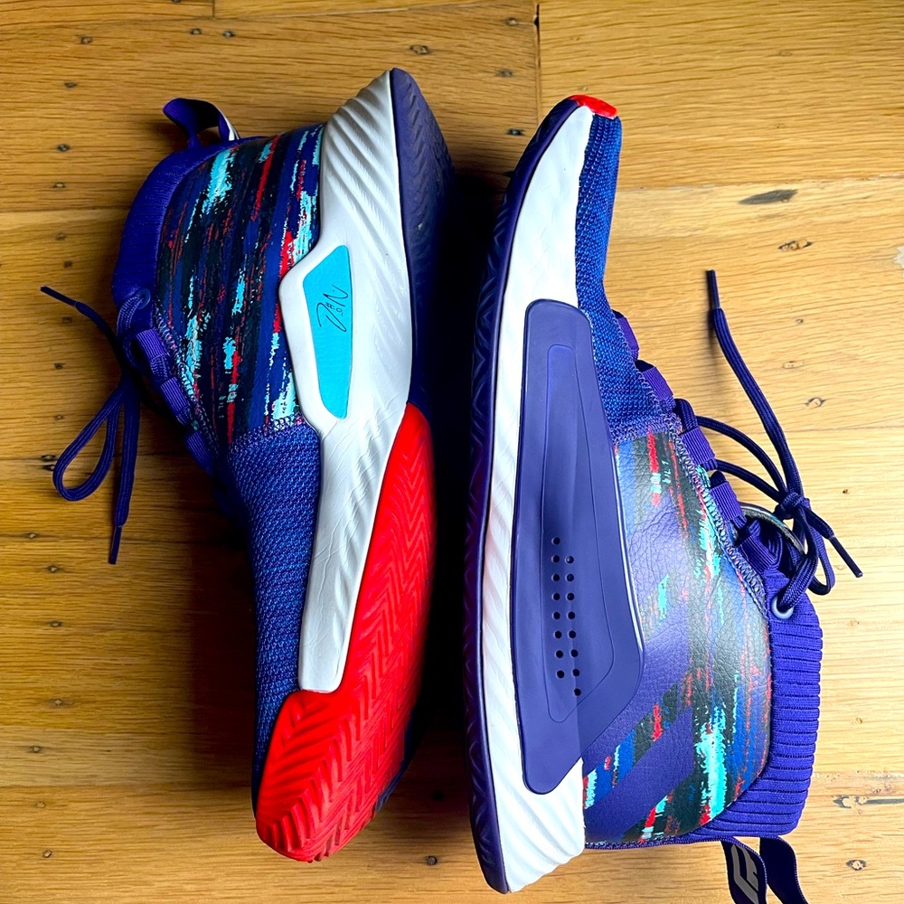 Adidas Dame 5